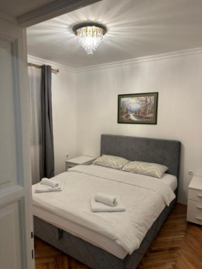 Royal Apartment